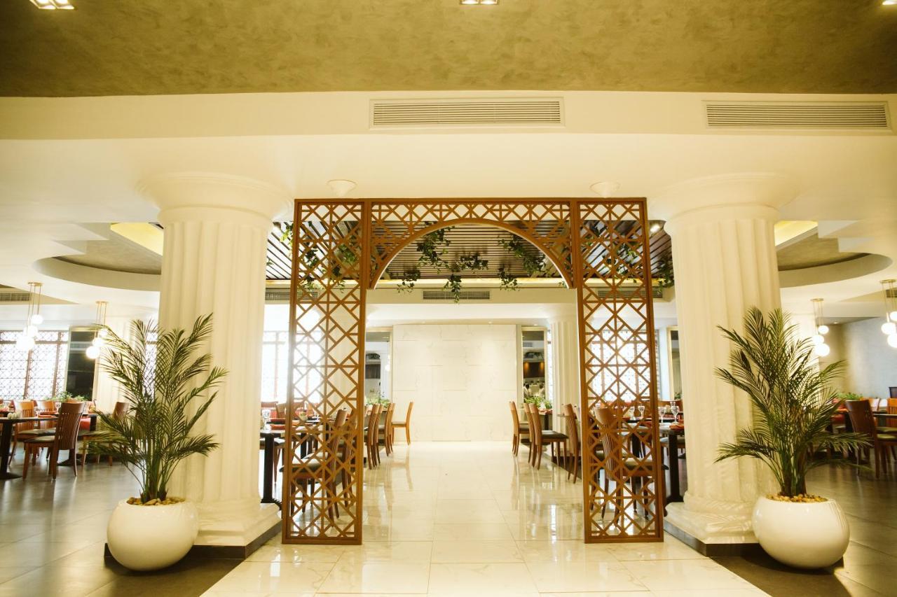 Pyramisa Suites Hotel Cairo Giza Luaran gambar The restaurant
