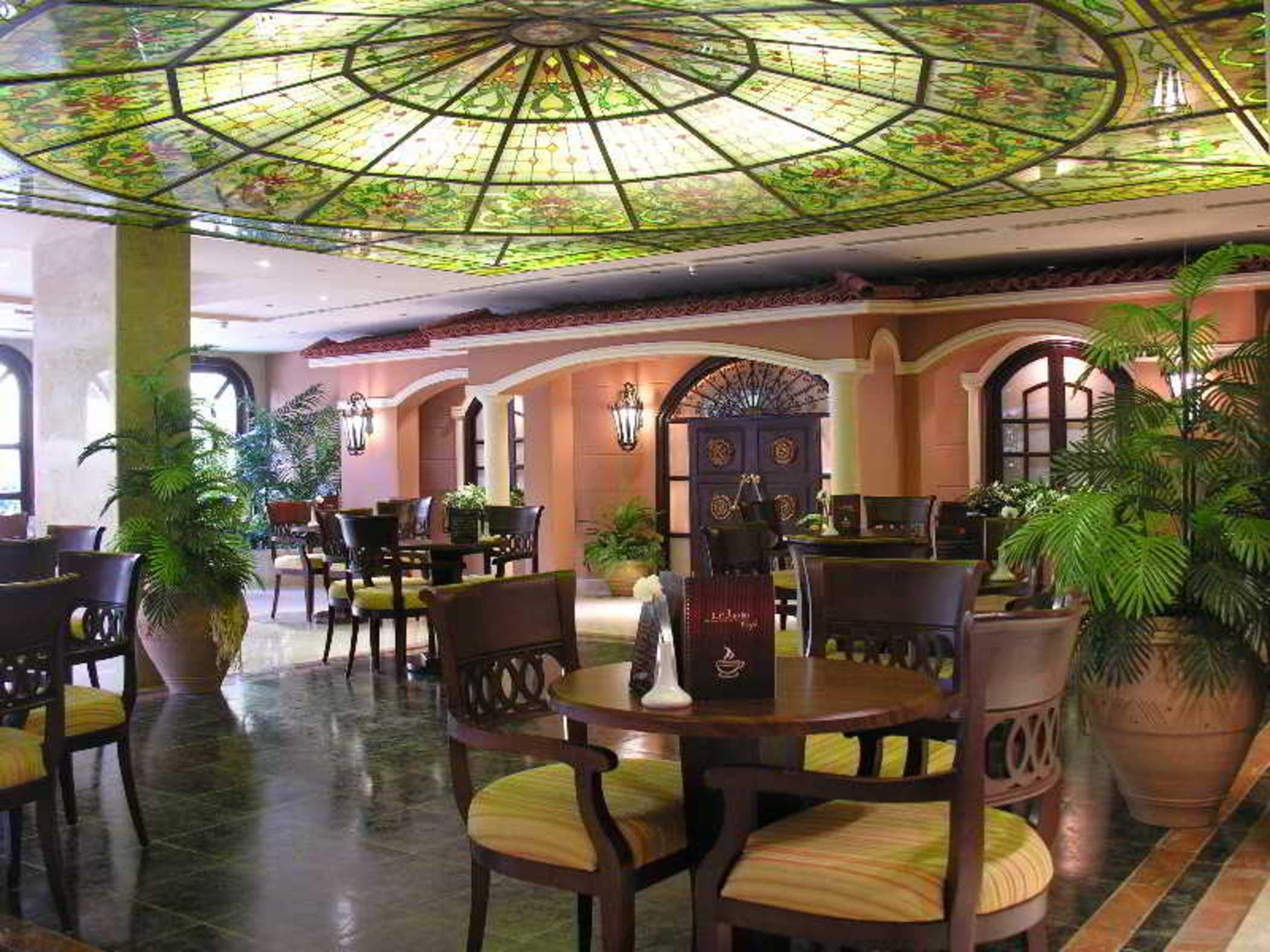 Pyramisa Suites Hotel Cairo Giza Luaran gambar The restaurant