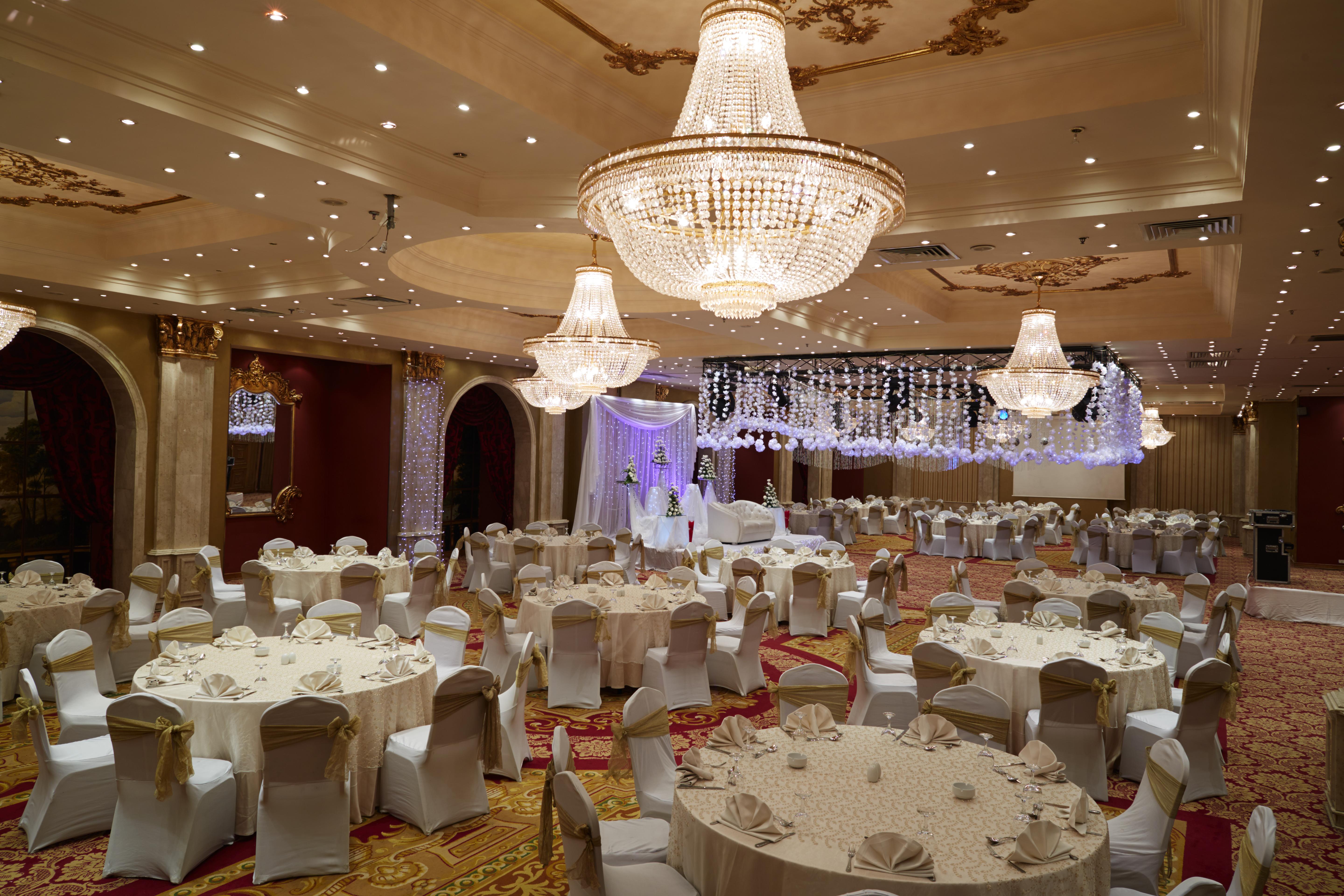 Pyramisa Suites Hotel Cairo Giza Luaran gambar The ballroom at the hotel
